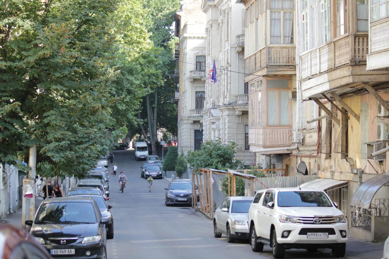Downtown-Home In The Heart Of Old Tbilisi Bagian luar foto